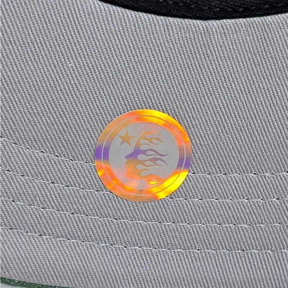 Hellstar Camo Snap-Back Rhinestone Logo - Picture 6 of 11